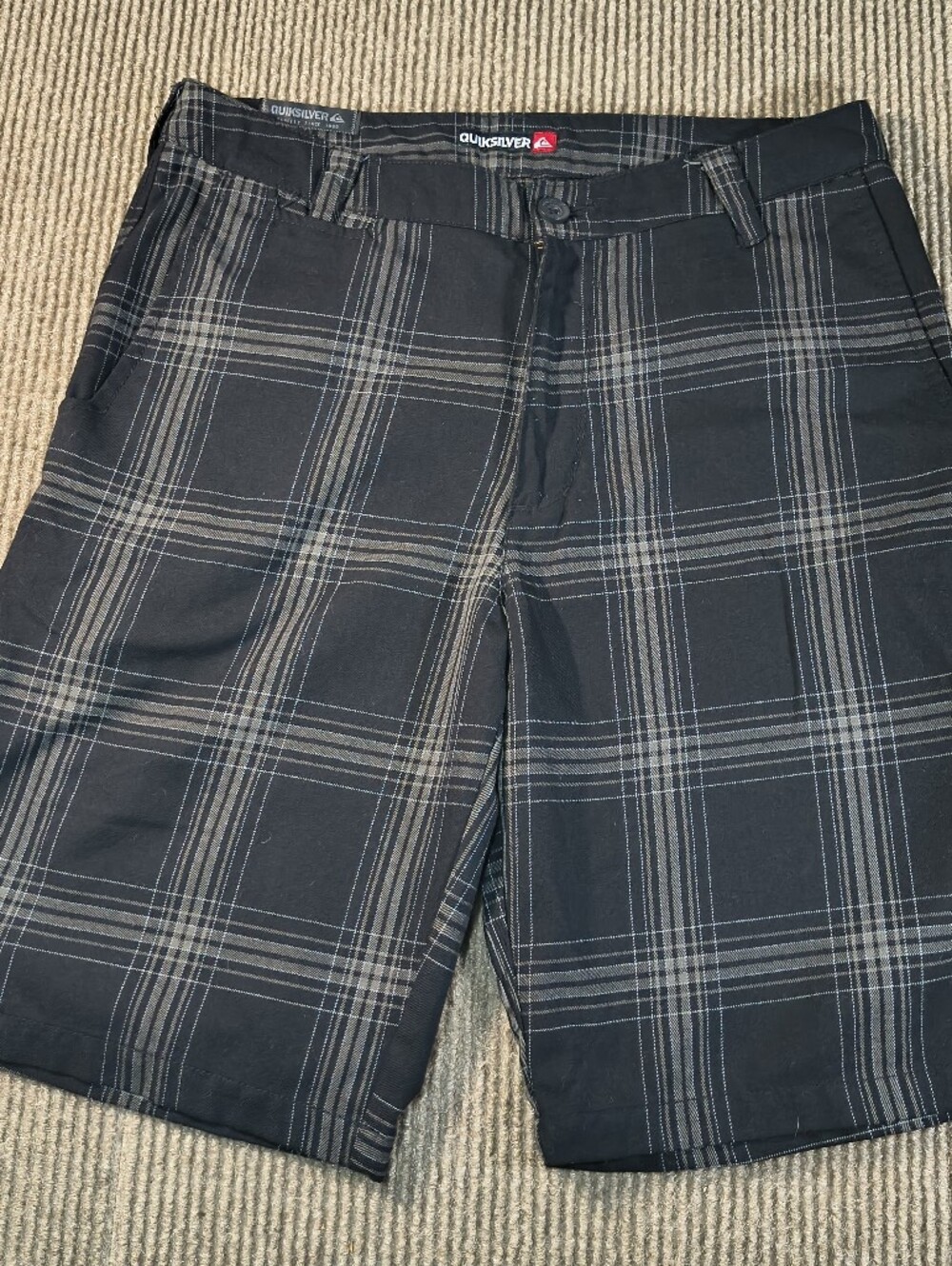 Quiksilver Mens Shorts Size 32 Plaid Black